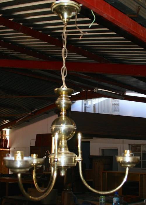 ABSOLUTELY EXQUISITE VINTAGE/ANTIQUE  3 TIER BRASS METAL CHANDELIER STUNNING PIECE