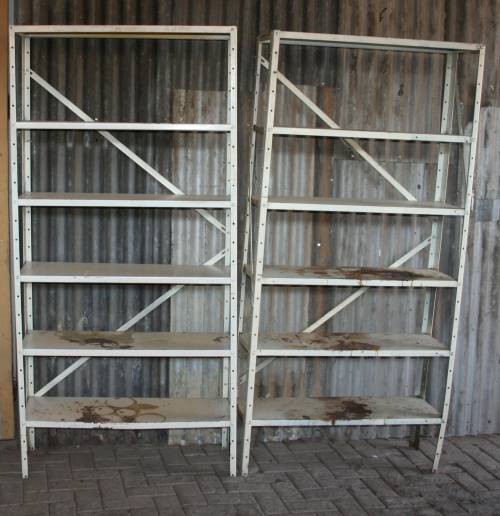 NEED TO ORGANIZE YOUR GARAGE OR WORKS SPACE? THIS METAL SHELFS ARE PERFECT FOR THAT!!!