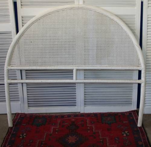 A GORGEOUS 3/4 HEAD BOARD BEAUTIFUL PAINTED CANE