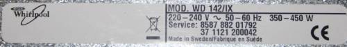 A WIHRLPOOL STAINLESS STEEL WARMER DRAWER LOOK LIKE BRAND NEW