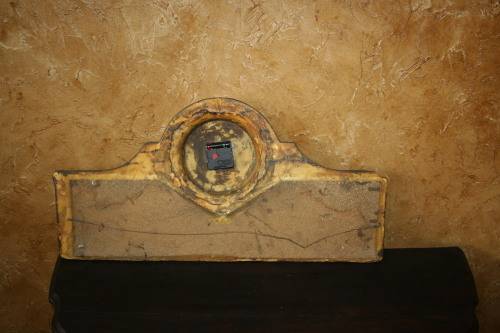 A STUNNING - HARD CASTED RESIN  BAR WALL CLOCK - WILL LOOK AMAZING IN YOUR BAR/PUB