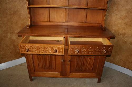 AN EXQUISITE VINTAGE OAK WELSH DISPLAY DRESSER IN EXCELLENT CONDITION 2M HIGH STUNNING FURNITURE!!!