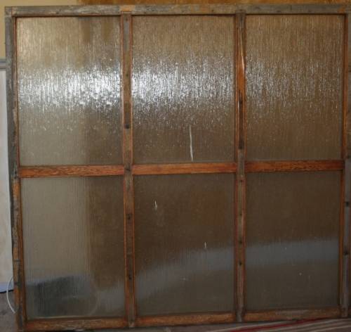 A VERY LARG 3.02M X 1.44M WOODEN WINDOW FRAME