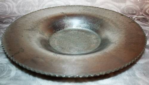 A GORGEOUS ENGRAVED ALUMINUM DESIGNED FRUIT/SALLAD/SERVING BOWL - MARVELOUS!!!