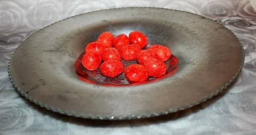 A GORGEOUS ENGRAVED ALUMINUM DESIGNED FRUIT/SALLAD/SERVING BOWL - MARVELOUS!!!