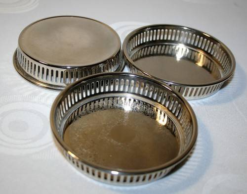 Stylish Vintage silver plated engraved, galleried glass or wine bottle coaster  - Stunning & Stylish