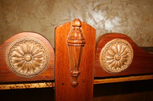 This is a truly stunning antique display cabinet.  It has fantastic detail on the front sides.