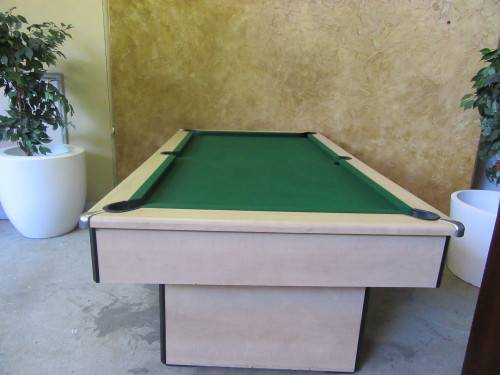 A FANTASTIC POOL TABLE - TO KEEP THE KIDS ENTERTAINED THIS HOLIDAY