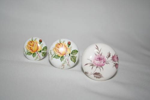 Three gorgeous Porcelain with flowers drawer Knobs.  These are full of cottage chic! Pretty flowers
