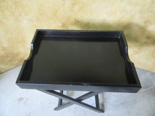 A MAGNIFICENT SHAPED BUTLERS TRAY, STUNNING ON YOUR PATIO!!!