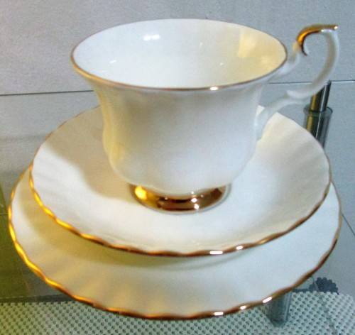 This Royal Albert pattern is named Val D'or, which means Valley of Gold Trio Set