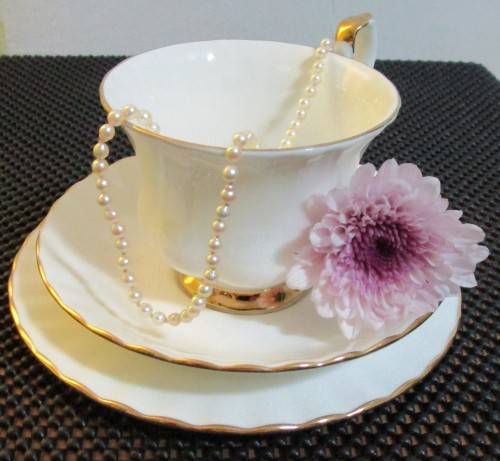 This Royal Albert pattern is named Val D'or, which means Valley of Gold Trio Set