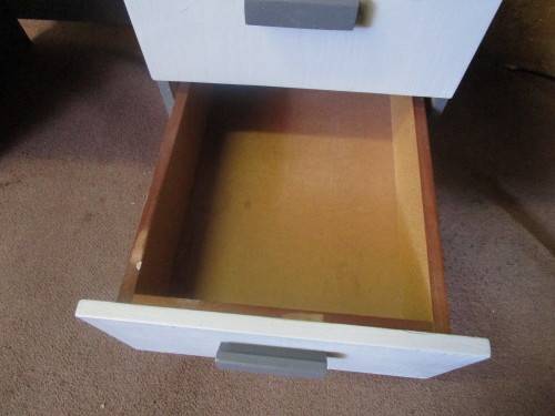 SETTING UP A NEW OFFICE? LOVLEY CHALK PAINTED DESK