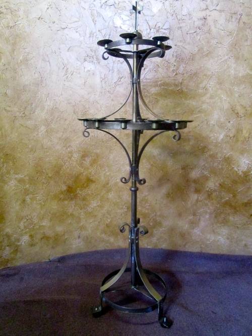 WOW A SOLLID BRASS 18 CANDLE - CANDLE HOLDER SEEMS TO BE SOLLID BRAS 11.8KG ABSOLUTELY MARVELOUS
