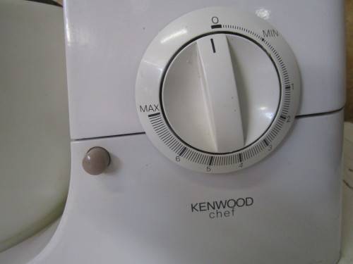 A MARVELOUS KENWOOD CHEFF WITH ALL THE MIXER ATTACHMENTS - TESTED & WORKING