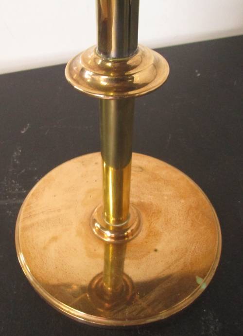 A RARE FIND EXTENDABLE BRASS STAND - DRINK STAND/ASHTRAY STAND - STUNNING VINTAGE ITEM
