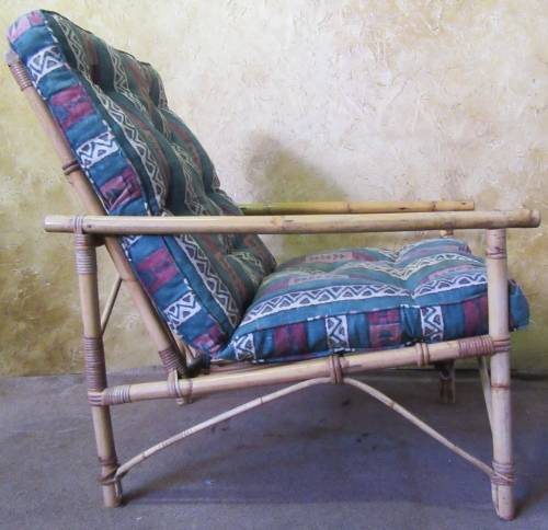 A FANTASTIC SINGLE SEATER CANE COUCH FOR THE PATIO