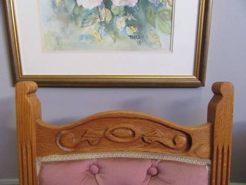 TWO STUNNING CARVED OAK DINGING CHAIRS WILL LOOK BEAUTIFUL AT TABLE ENDS - 2 AVAILABLE R690 EACH