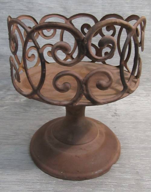 A MARVELOUS  RUSTIC - POT STAND OR CANDLE HOLDER FOR A THICK CANDEL