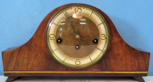 A BEAUTIFUL ANTIQUE FAUY GERMAN MANTEL CLOCK - CHIME EVERY 15 MIN TESTED & SERVICED WITH A KEY