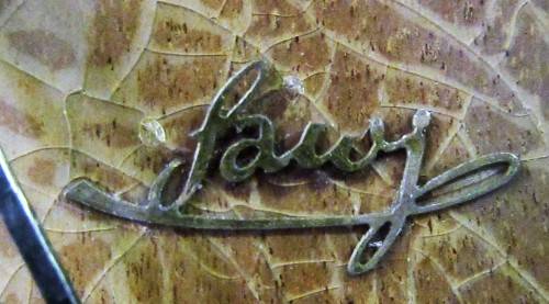 A BEAUTIFUL ANTIQUE FAUY GERMAN MANTEL CLOCK - CHIME EVERY 15 MIN TESTED & SERVICED WITH A KEY