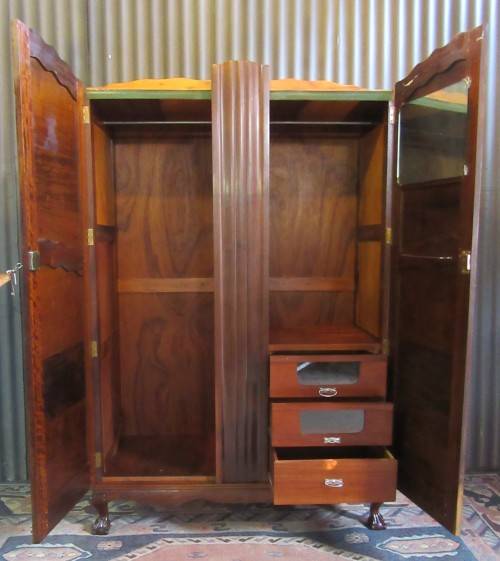 A STUNNING TWO DOOR BALL & CLAW WARDROBE IN GOOD CONDITION WITH KEYS