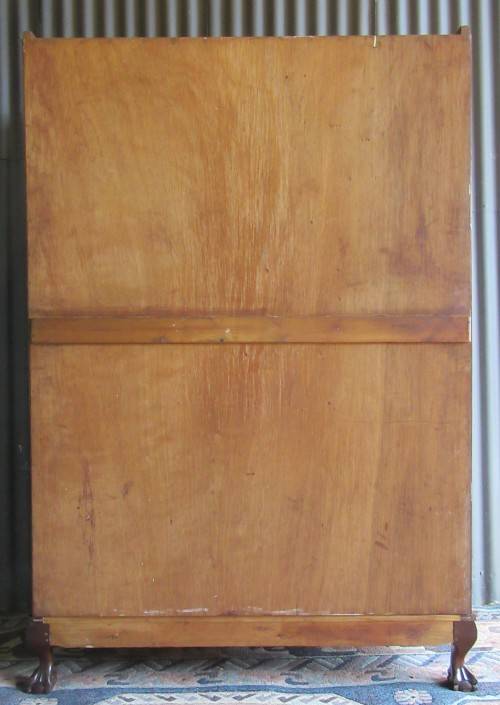 A STUNNING TWO DOOR BALL & CLAW WARDROBE IN GOOD CONDITION WITH KEYS