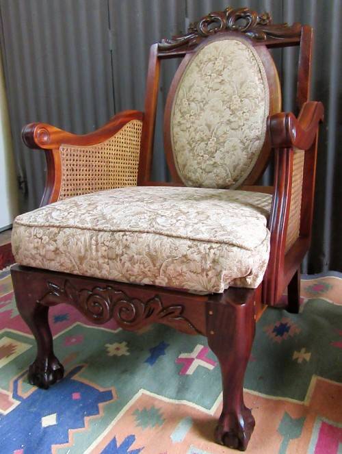 A PAIR OF EXQUISITE HAND CARVED BALL & CLAW OCCASIONAL CHAIRS