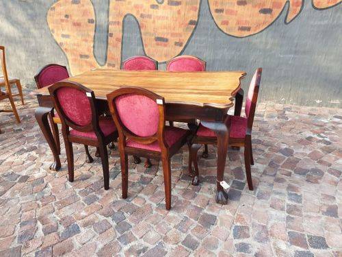 Six Ball & Claw Six Seater Table & Chairs