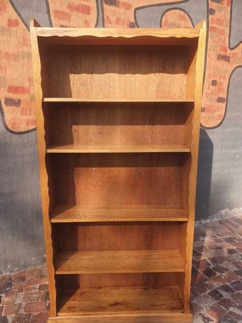 1.9 m Tall Solid Oak Bookshelf