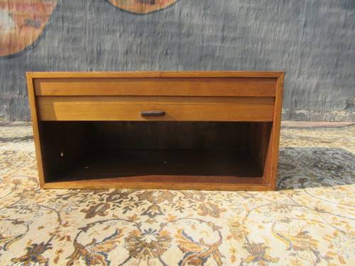 Smart mid-century modern stacking office bookcase  c.1950. T