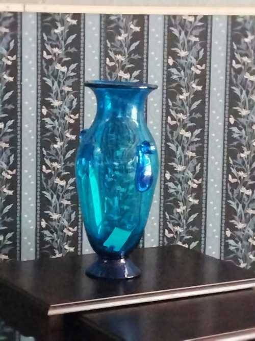 Very Large Vintage Blue Hand Blown Glass Beautiful statement Piece