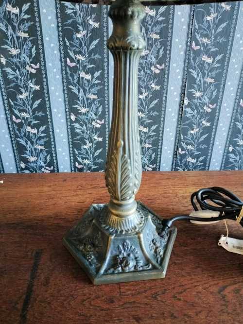 Stunning Vintage casted table lamp