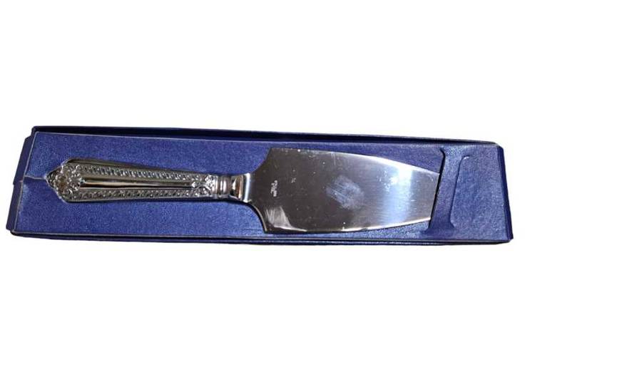 Cake Server