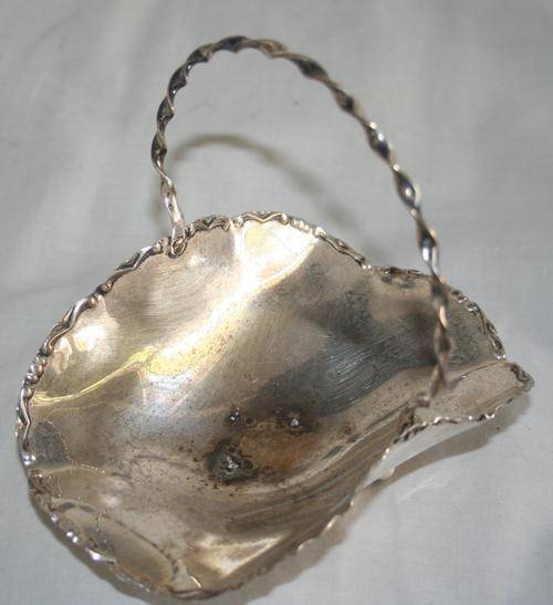 Silver Plated and beautiful Rim Bon Bon Dish with Handle - Stamped  DEKORNA EPNS