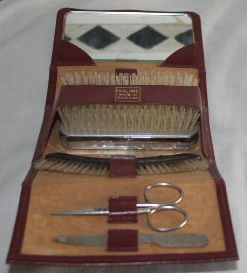 GORGEOUS  hard to find vintage 1930s/ 1940s  travel kit for cosmetics/ make-up, a silver plated brus
