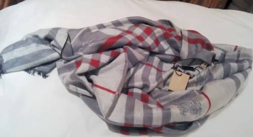 DESIGNER WINTER SCARF (BURBERRY) - AVAILABLE IN GREY & DEEP RED, AND IN BROWN, BLACK & RED