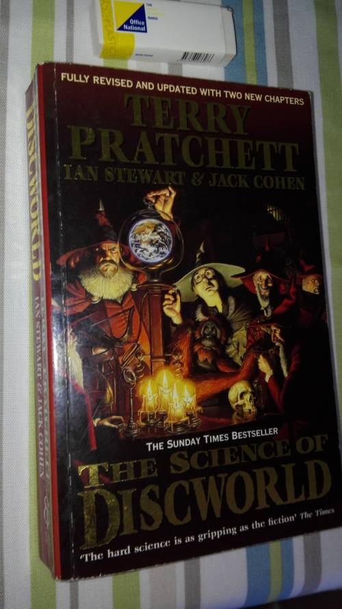 THE SCIENCE OF DISCWORLD by TERRY PRATCHETT Updated with 2 new Chapters