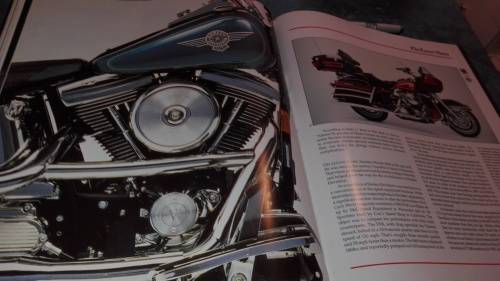 HARLEY DAVIDSON The Ultimate Machine TOD RAFFERTY   book motorcycle motorbike