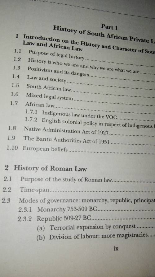 HISTORICAL FOUNDATIONS of South African PRIVATE LAW THOMAS Van Der Merwe STOOP ( history )
