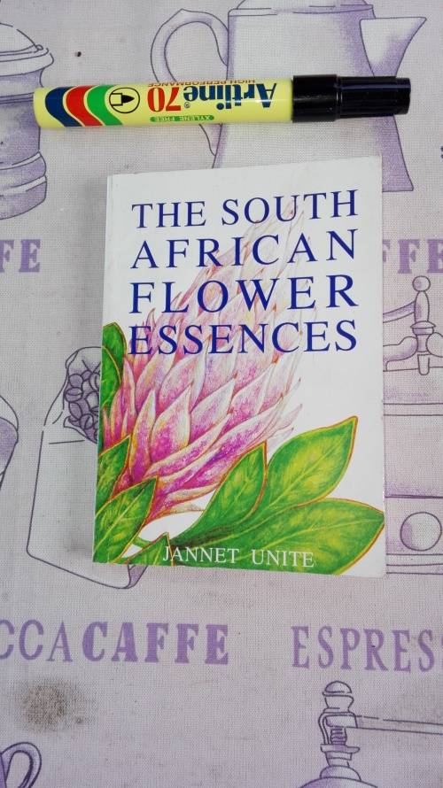 THE SOUTH AFRICAN FLOWER ESSENCES JANET UNITE ( essence fragrence  )