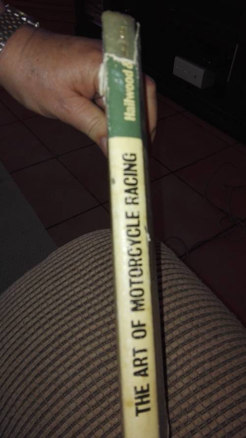 MIKE HAILWOOD and Murray Walker The ART  of MOTORCYCLE RACING