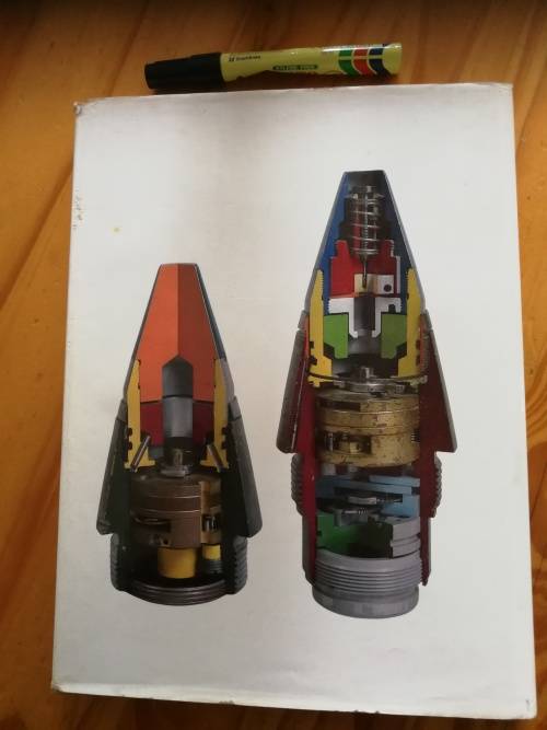 THE ILLUSTRATED ENCYCLOPEDIA OF AMMUNITION IAN V HOGG
