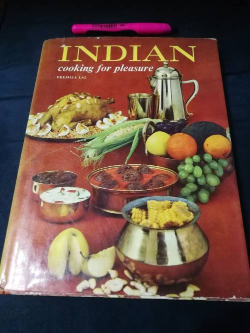 INDIAN COOKING FOR PLEASURE PREMILA LAL  1970