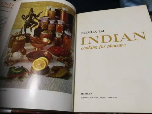 INDIAN COOKING FOR PLEASURE PREMILA LAL  1970