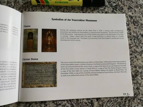 The VOORTREKKER MONUMENT Pretoria Visitor`s Guide and Souvenir revised edition 2007