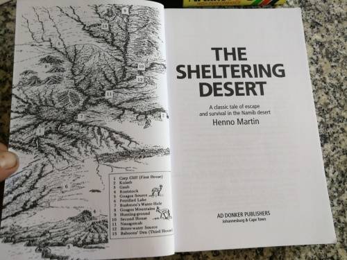 THE SHELTERING DESERT HENNO MARTIN ( Softcover )