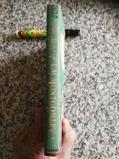 THE STORY OF L M MONTGOMERY Author of Anne of Green Gables HILDA M RIDLEY