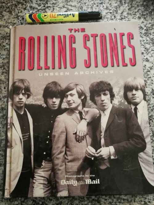 THE ROLLING STONES UNSEEN ARCHIVES SUSAN HILL Chronology 1964 - 2002 ( rock music history )