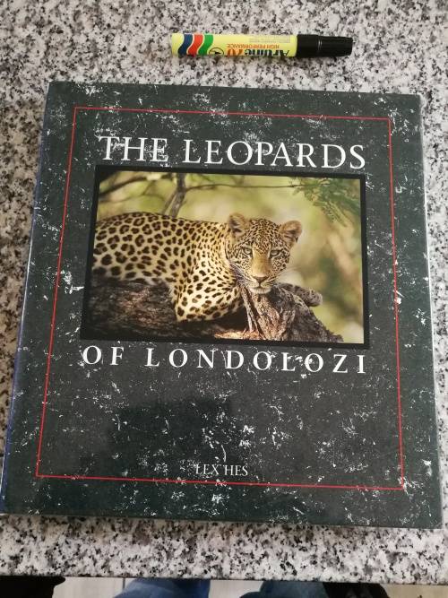 THE LEOPARDS OF LONDOLOZI LEX HES  with a protective slipcase